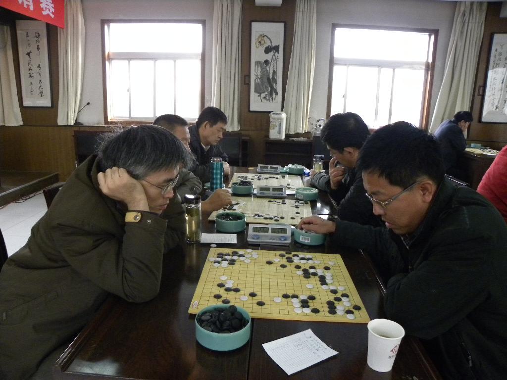 緊張比賽 緊張比賽
