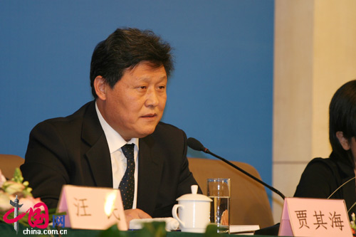 國(guó)土資源部礦產(chǎn)開發(fā)管理司司長(zhǎng)賈其海 國(guó)土資源部礦產(chǎn)開發(fā)管理司司長(zhǎng)賈其海